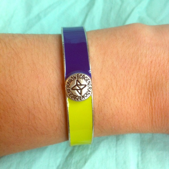BCBGeneration color block bangle