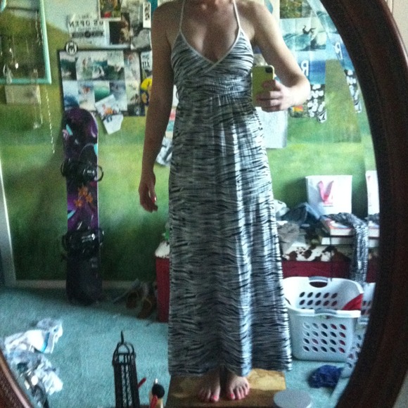 Floor length zebra dress! Great condition! - Picture 1 of 3