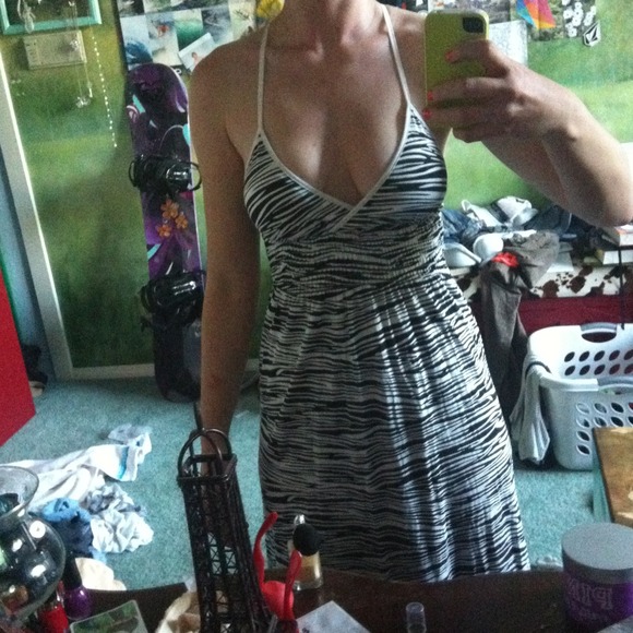Floor length zebra dress! Great condition! - Picture 3 of 3