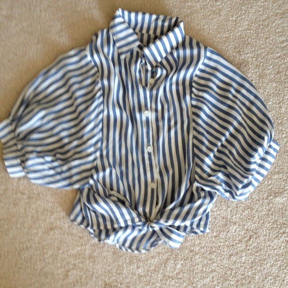 Stripped blue and white high cut shirt. - Picture 2 of 4