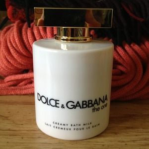 DOLCE & GABBANA "The One" bath milk