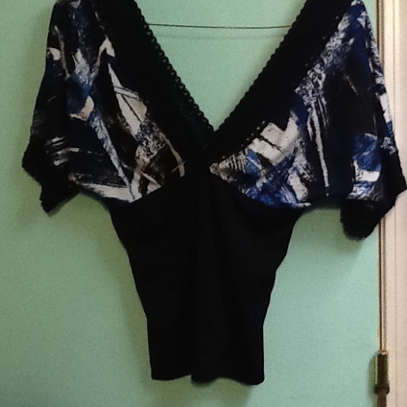 Traded..V neck bank and front top