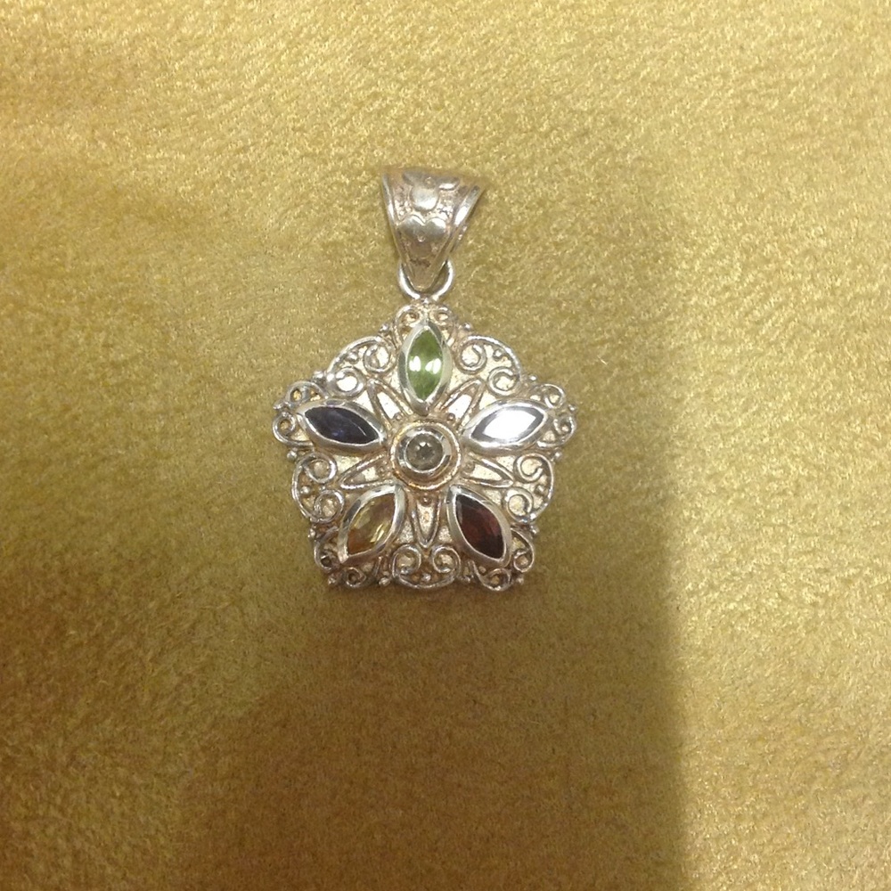 Solid sterling silver pendent with multistones