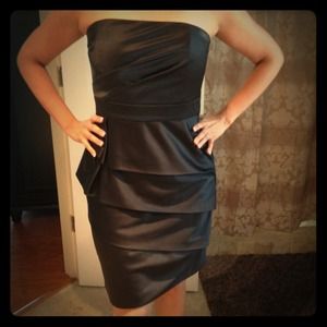 White house Black Market black  cocktail  dress