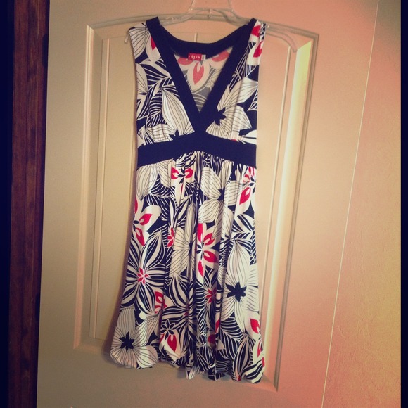 Ruby Rox- Hawaiian print dress. Worn once! REDUCED