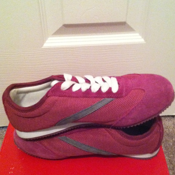 OLD NAVY SNEAKERS**SOLD**