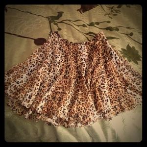 Flirty cheetah skirt! 💃