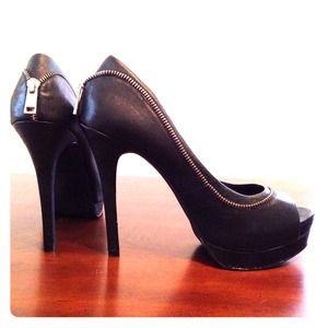 Jessica Simpson Zipper Heels