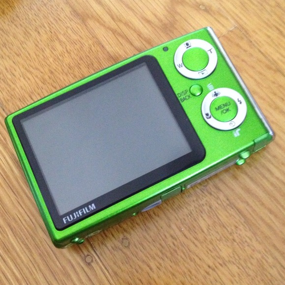 *SOLD in bundle* Digital Fujifilm Finepix Z20FD - Picture 3 of 4