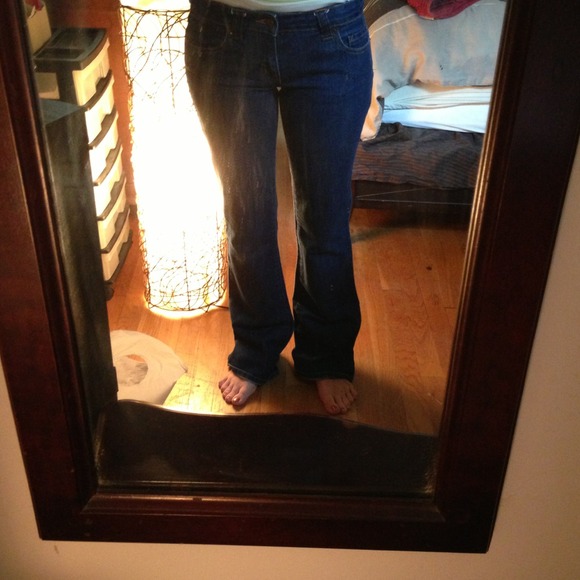 Dark demin wet seal flare jeans in LONGS - Picture 3 of 3