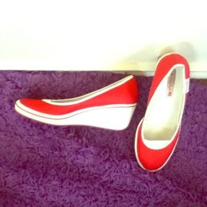 Sporty wedges