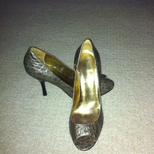 Taupe Croc Patterned Stilettos