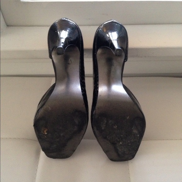 REDUCED-Jessica Simpson Black Patent D'Orsay Pumps - Picture 3 of 3