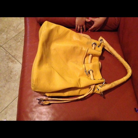 Studded purse - Picture 2 of 3