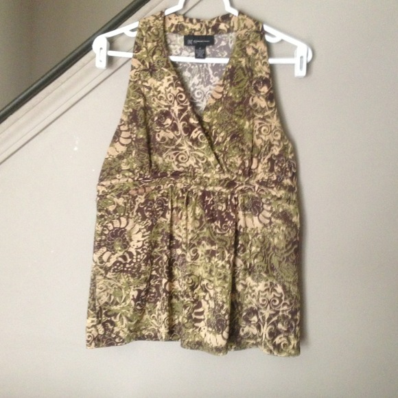 Medium INC sleeveless shirt