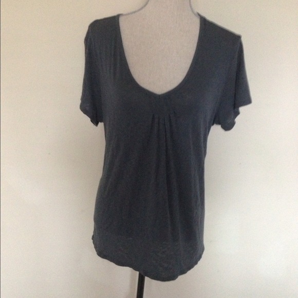🔴SOLD🔴  Gap Grey T-Shirt - Size XL