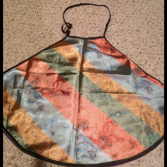Backless top😃 - Picture 2 of 4