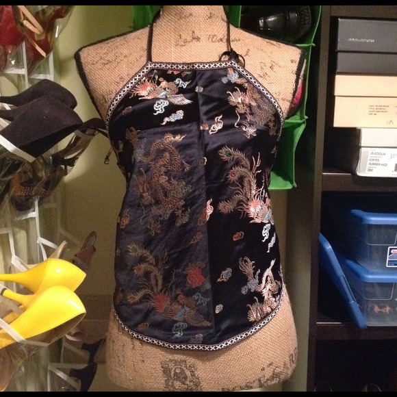 Backless top😃 - Picture 3 of 4