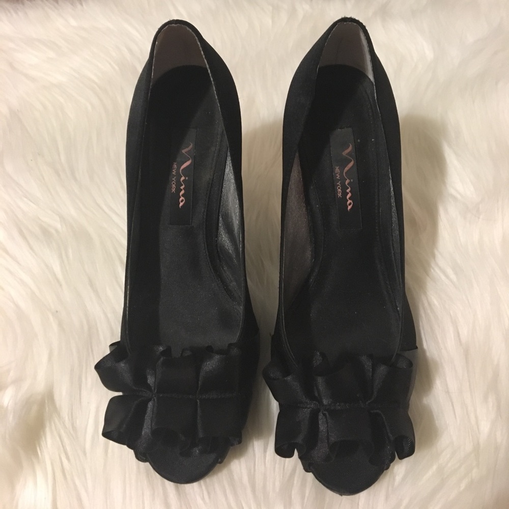 Nina New York Stilettos - Sz 6.5 - Like New