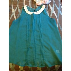 Cute blue/green collard shit chiffon