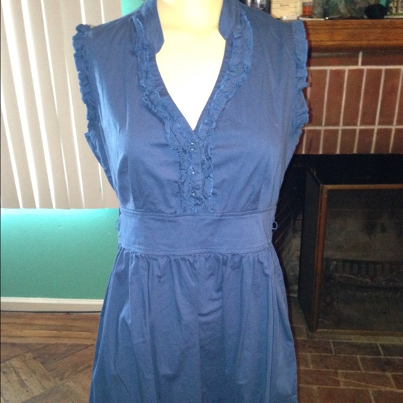 SOLD!Cute blue dress for work or a casual day out!