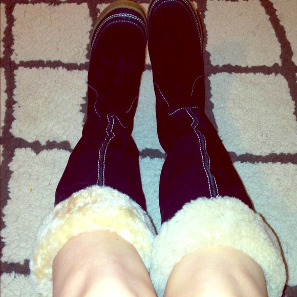 Juicy Couture sz 7.5 black leather boots