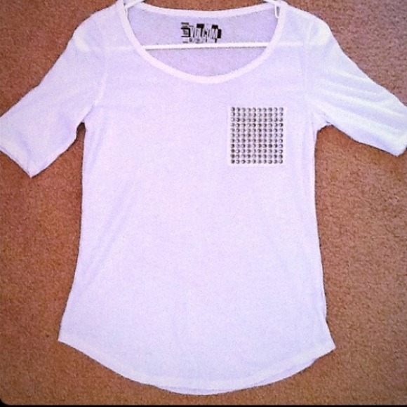 White studded pocket tee