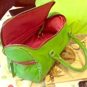 Matt & Nat Montreal square purse