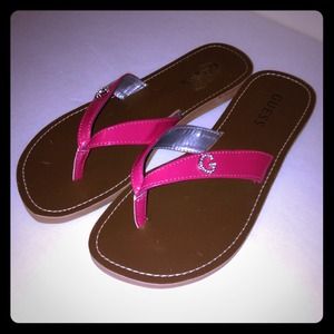 ✨💗✨Guess sandals✨💗✨