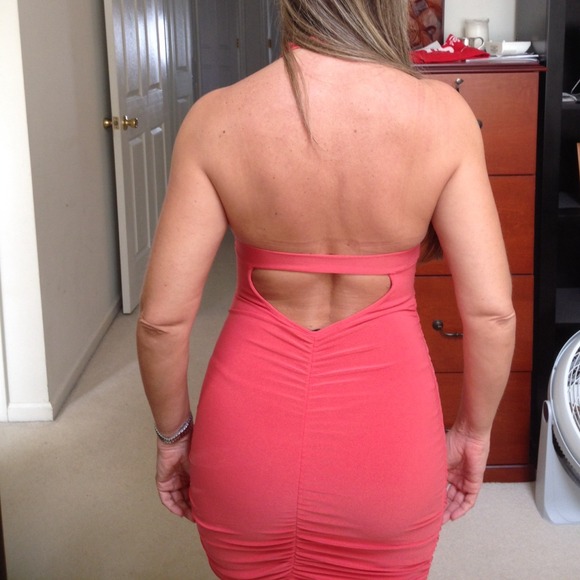 Forever 21 halter salmon dress - Picture 4 of 4