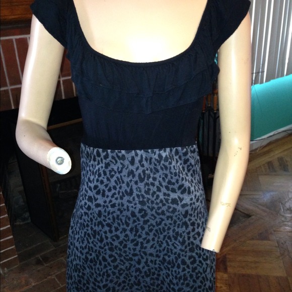 SOLD!!Super cute dress!