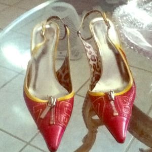 *****Dolce & Gabbana kitten heels --->reduced!!***