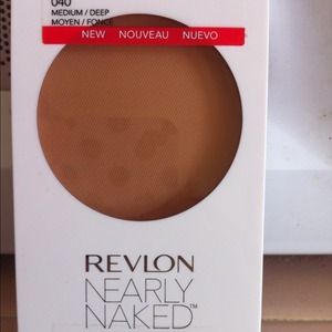 Revlon Nearly Naked Pressed Powder