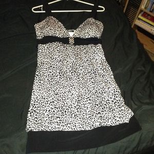Leopard print dress