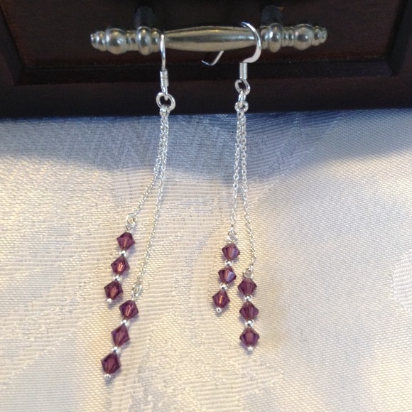 🎉Host Pick🎉Amethyst Crystal Earrings - Picture 3 of 3