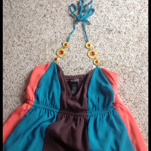 Backless top🐠 - Picture 3 of 4