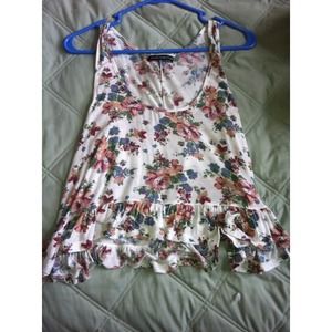 Brandy Melville floral tank