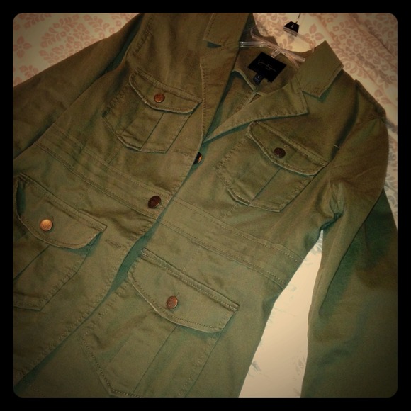 Jessica Simpson jacket