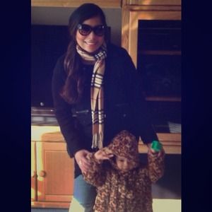 Burberry scarf "Inspired" new with no tags