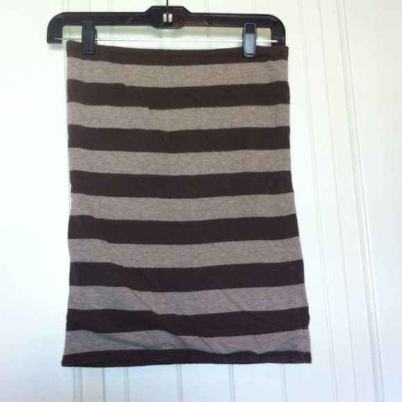 Brown striped strapless top