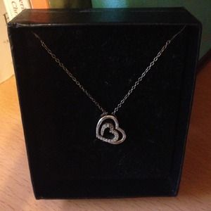 Zales Silver Heart Necklace 💖