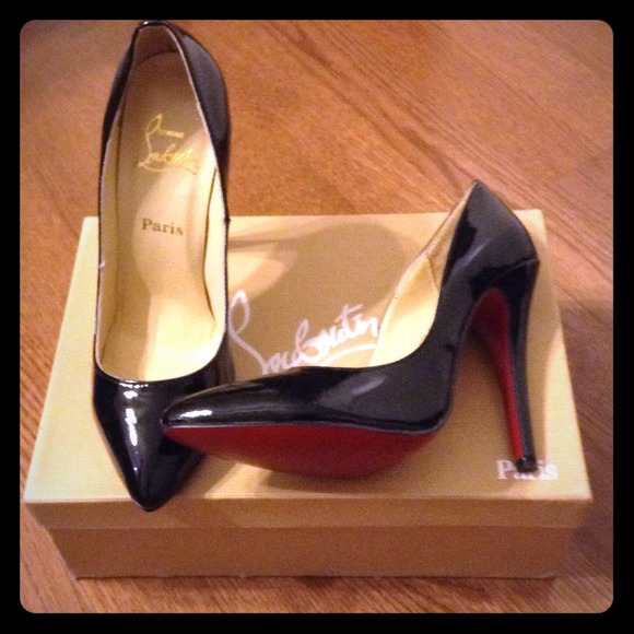 Louboutin 5" black patent, Perfect condition.
