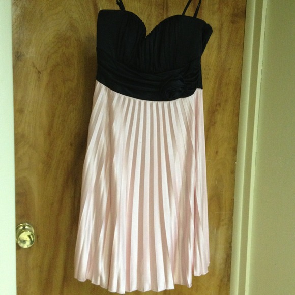 🚫Traded🚫Black and pink dress