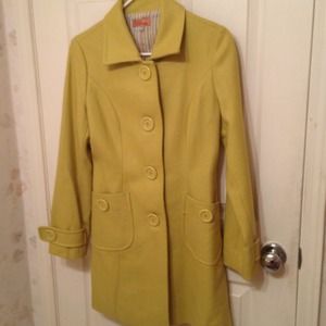 🎀Lime Green Coat