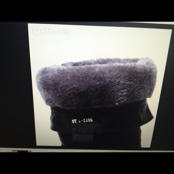 Tory burch knight boots brand new. SOLD!! - Picture 4 of 4