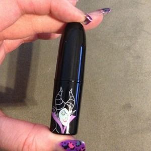 Mac lipstick violetta