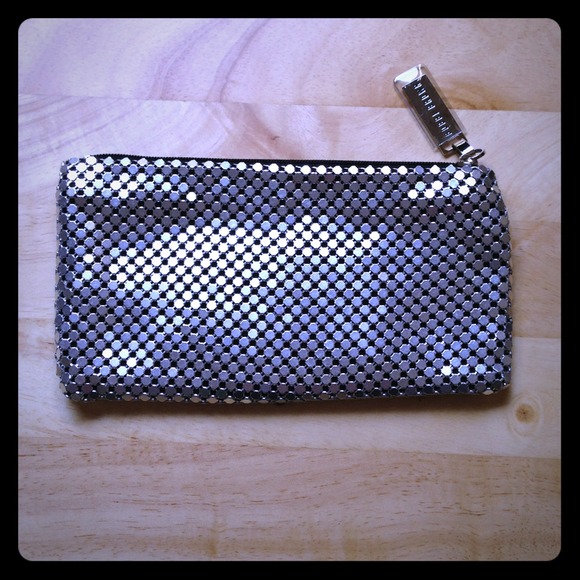 NEW Metallic Silver Mesh Clutch/Makeup Bag
