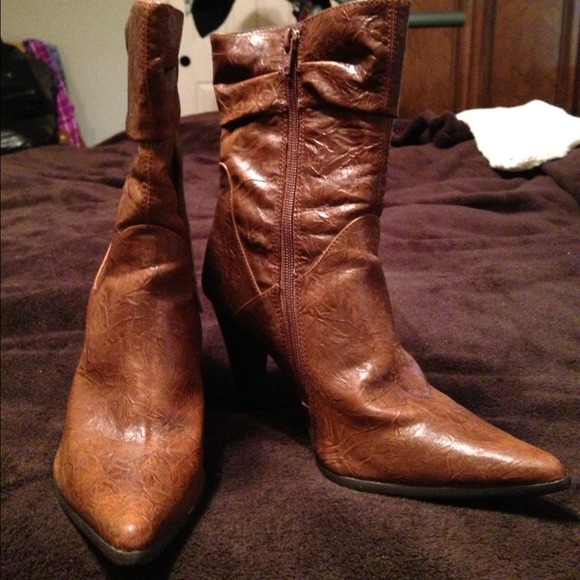 Mid Ankle boots - Picture 2 of 2