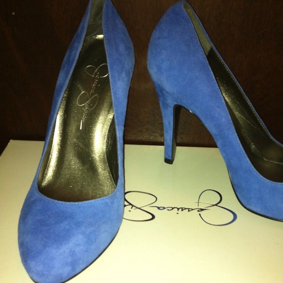 Size 7 never worn