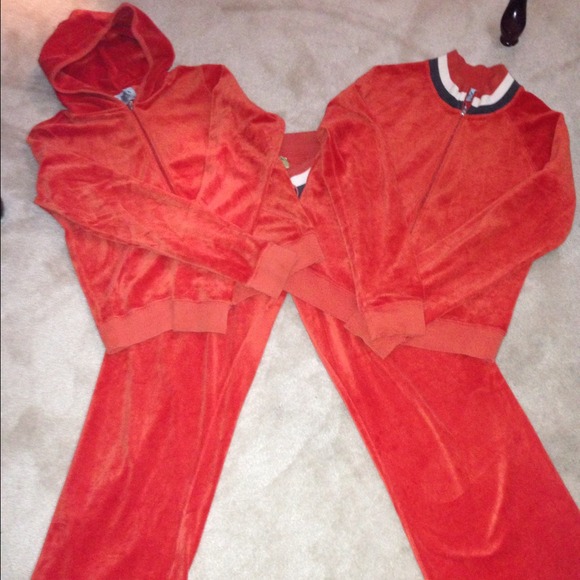 Juicy Couture sweat suit ****JUST REDUCED!!!***⬇️